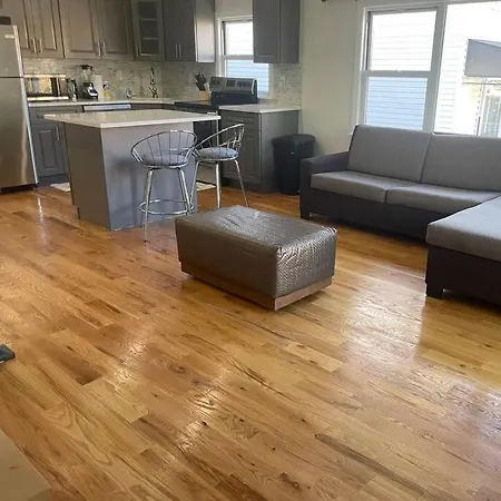 Gem In The Bronx, New York Apartment